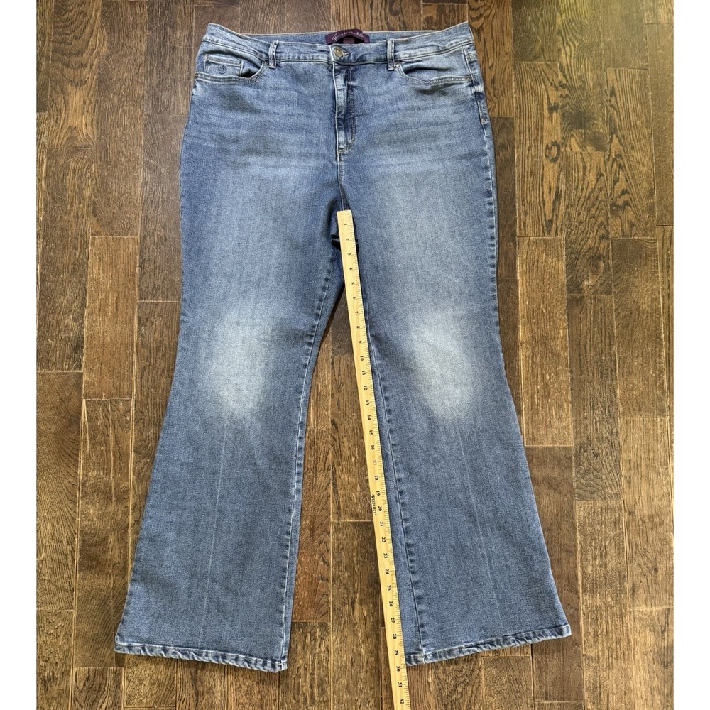 Gloria Vanderbilt Jeans Women's Size 18 (W36xL30) Amanda Bootcut Blue High Rise - Picture 4 of 9